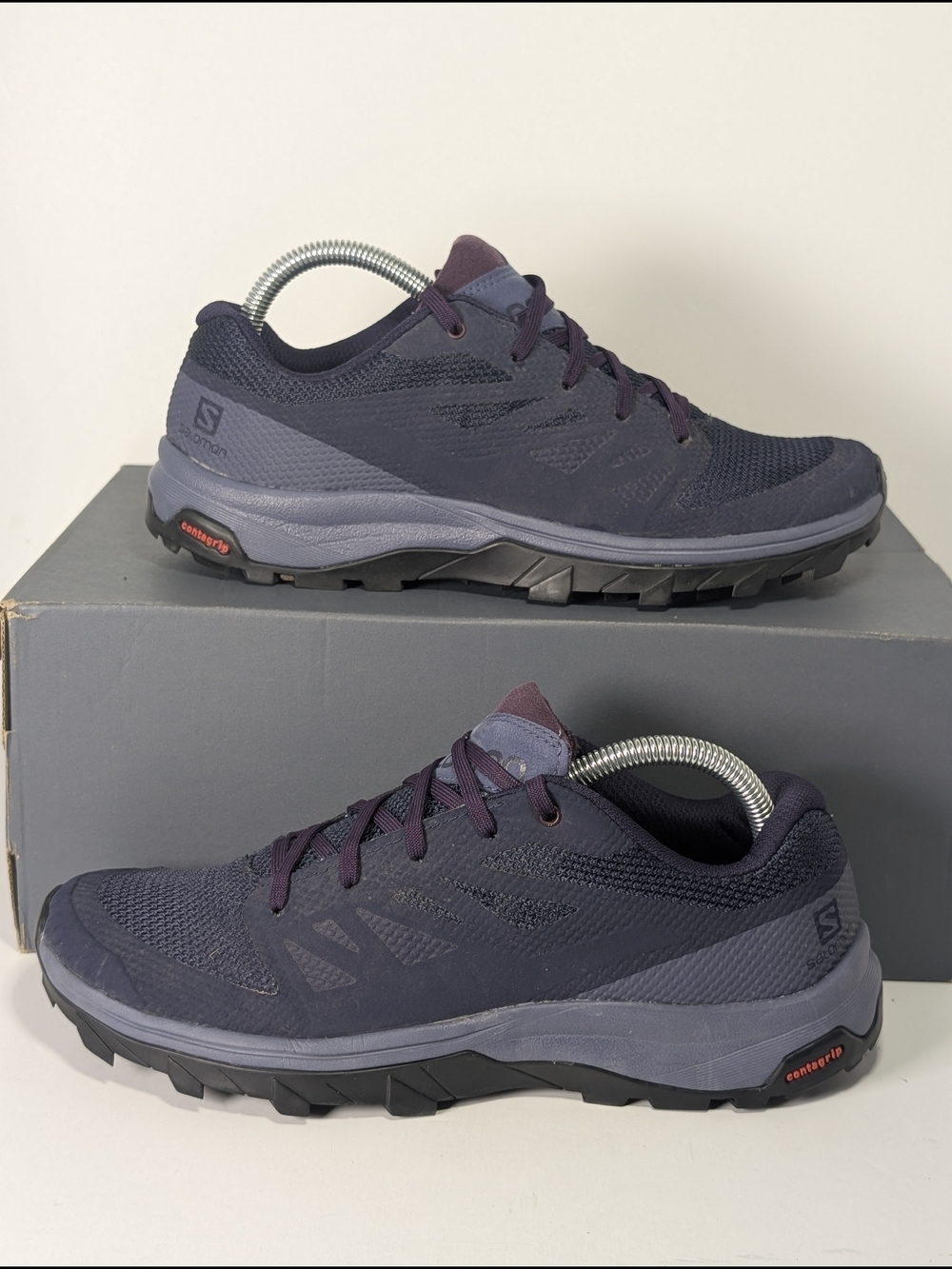 Salomon Outline Women's 8 Trail Running Shoes